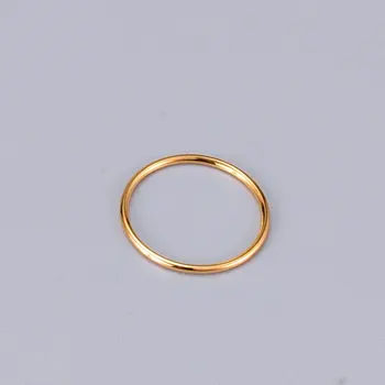Titán Rozsdamentes Acél 18K Vékony Gyűrű A Nők a Férfiak Tartozékok Trend Vintage Ékszer, Arany Színű Gyűrű